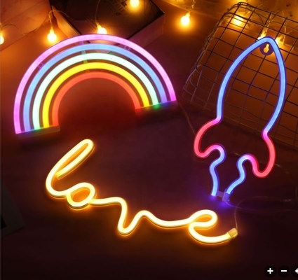 Set de sala de fiestas Signos de neón LED Signo acrílico con luces LED RGB Personalizado y operado por USB