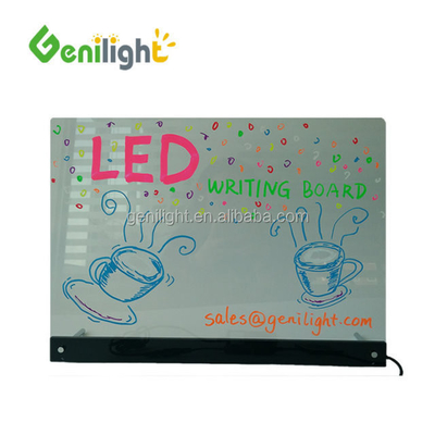 Panel de pizarra de escritura de LED mini RGB transparente para interiores Tamaño 20 * 30cm para exhibición en tiendas